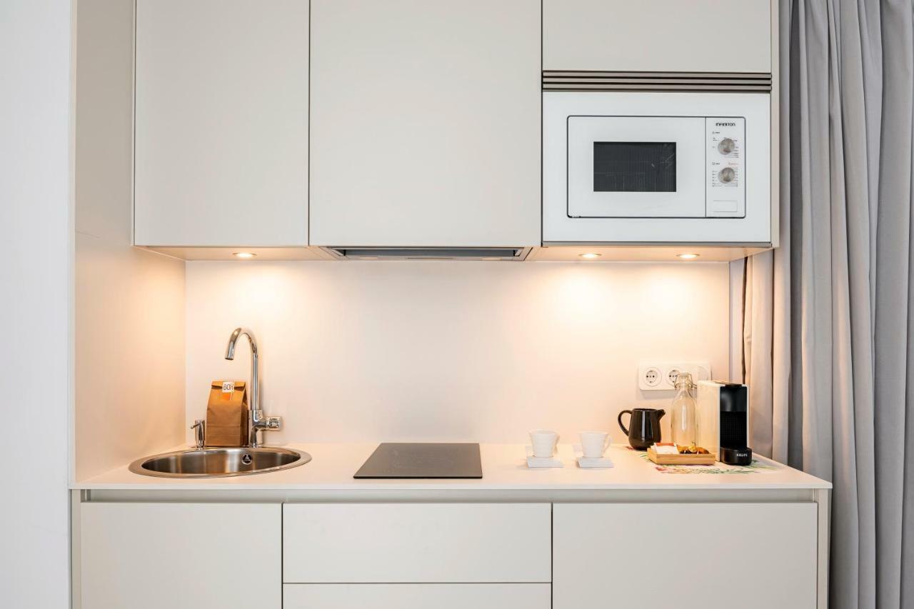 Apartamentos y estudios céntricos Conil Home Suite Conil De La Frontera Esterno foto